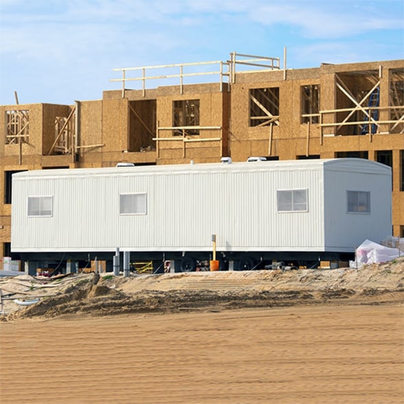 construction & jobsite shower trailers typically require a 110 v to 220 v electrical hookup for operation